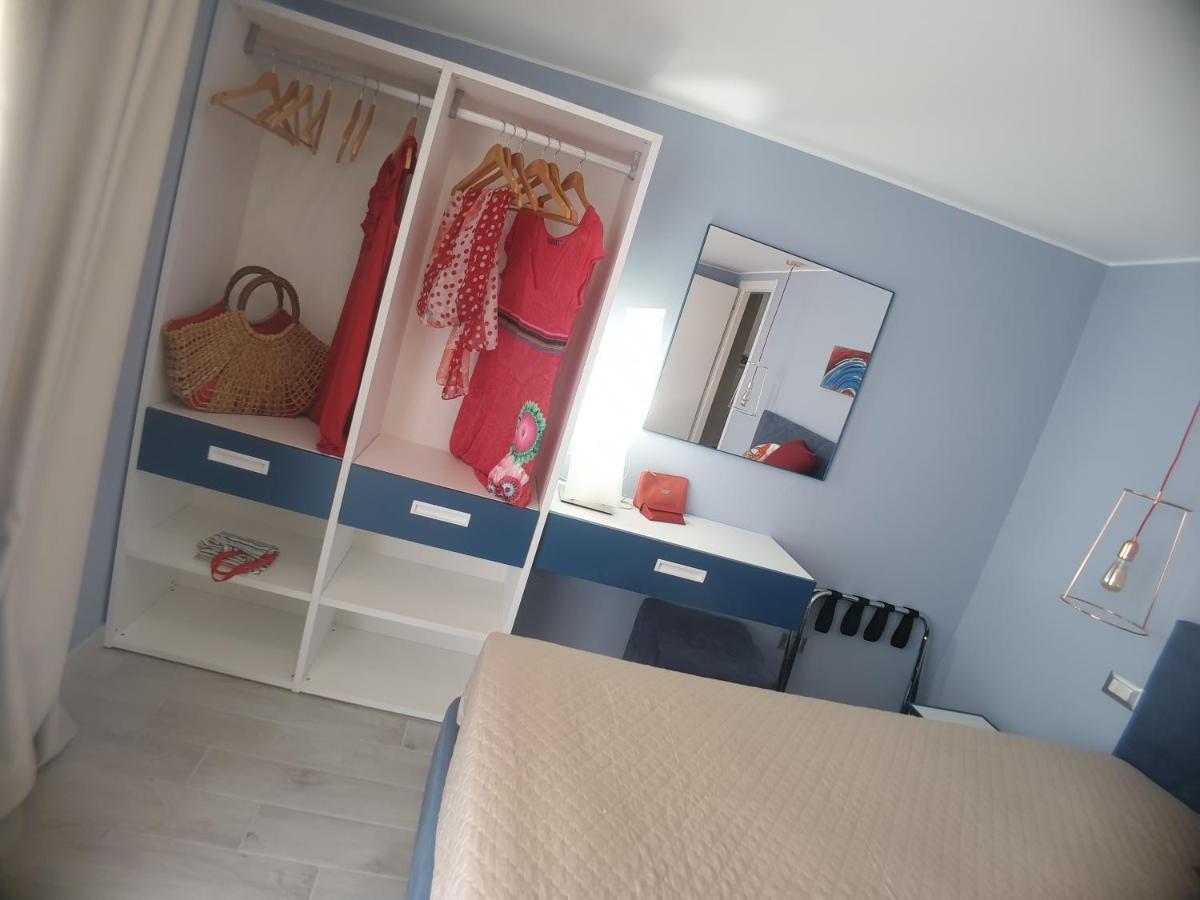 Stella-Guesthouse Solarino Bagian luar foto