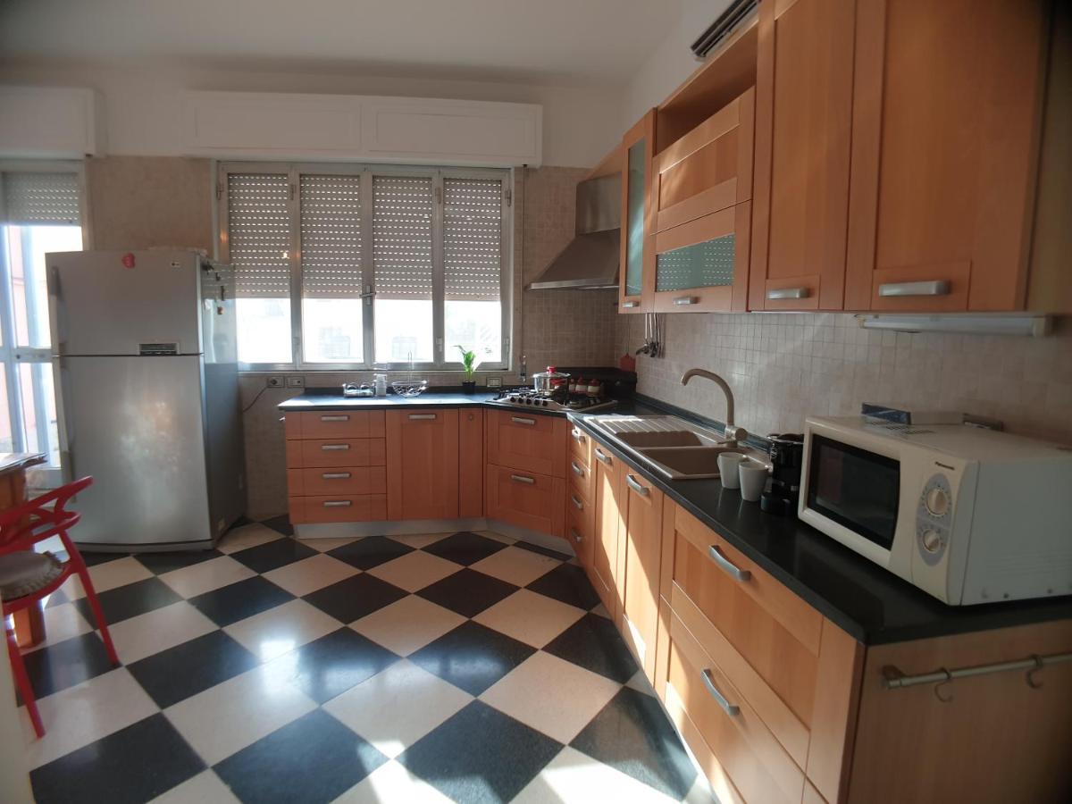 Stella-Guesthouse Solarino Bagian luar foto